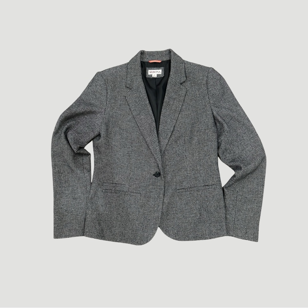 Black and white Blazer